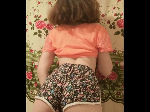 ❤️ Sexy me nyuam mos stripping tawm nws luv ntawm lub koob yees duab Russian porn ntawm peb hmn.makesexnotwar.ru% ❤